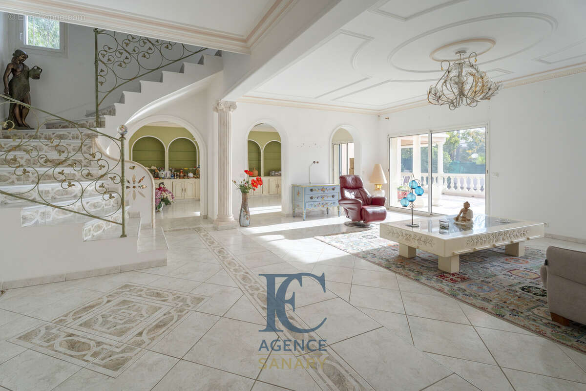 Maison à SANARY-SUR-MER