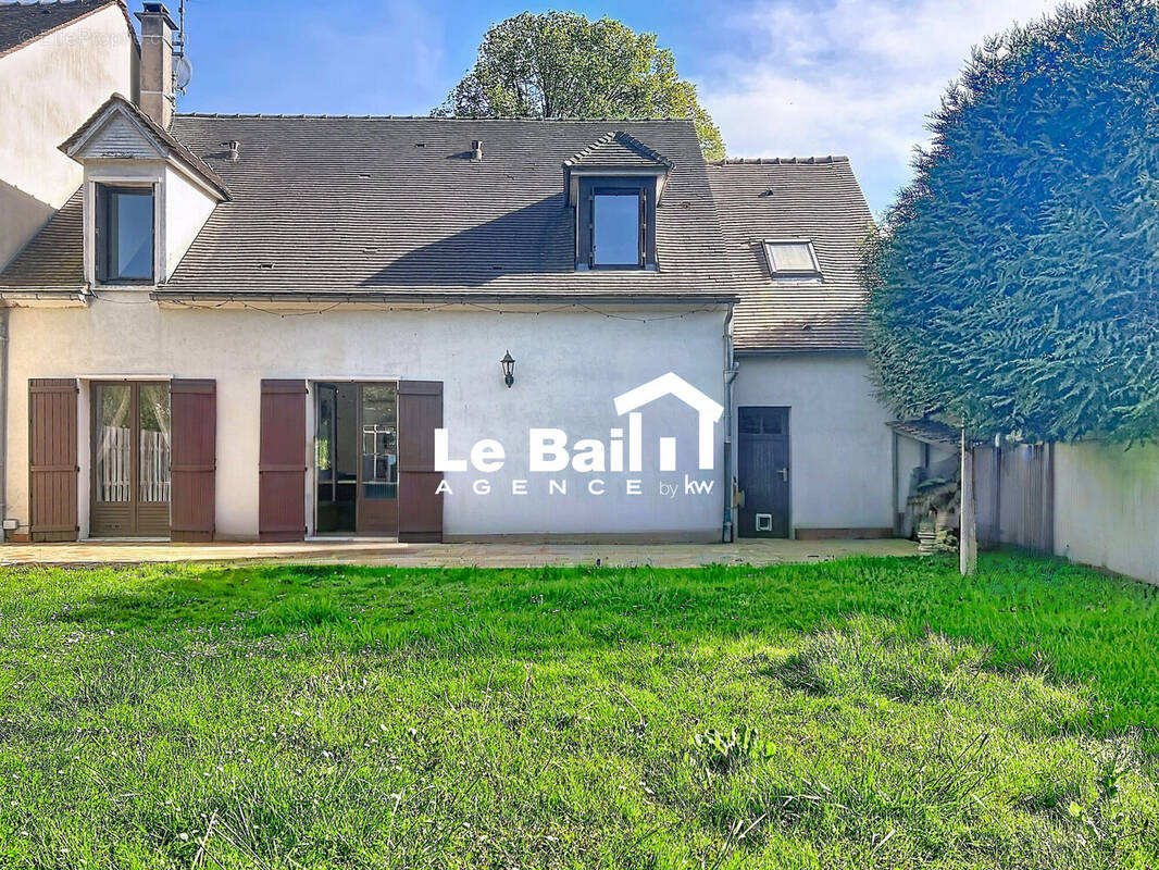 Maison à BOISSY-L'AILLERIE