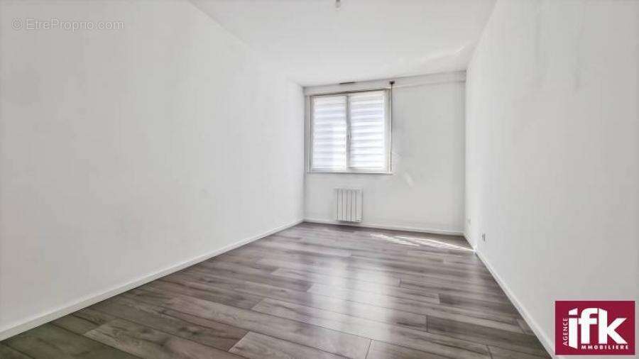 Colmar centre-ville – f5 de 102,86 m² avec ascenseur - photo 7