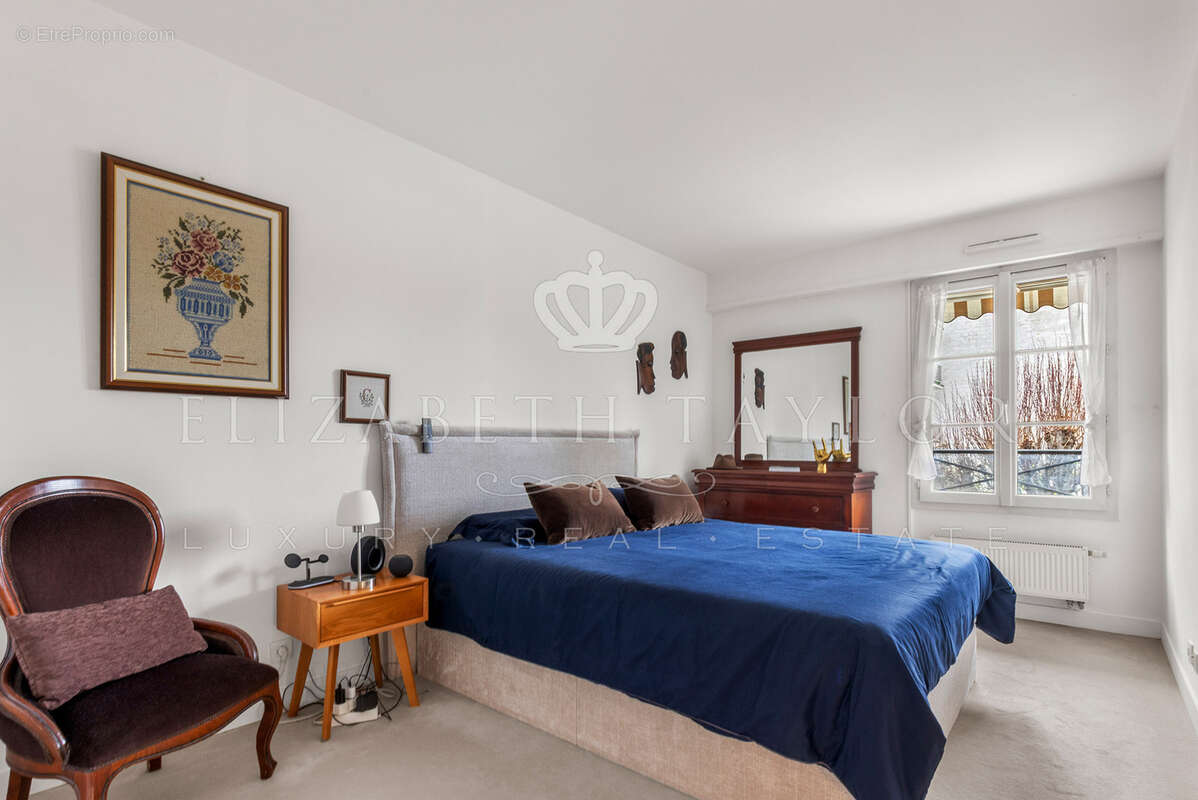 Appartement à LE VESINET