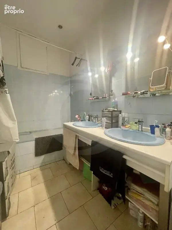 Appartement T4 de 77 m² avec terrasse filante - Quartier du Théatre de Sète - photo 7