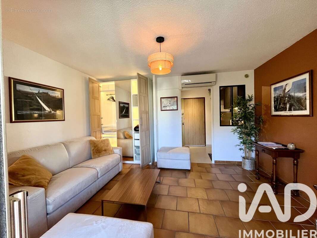Photo 2 - Appartement à FREJUS
