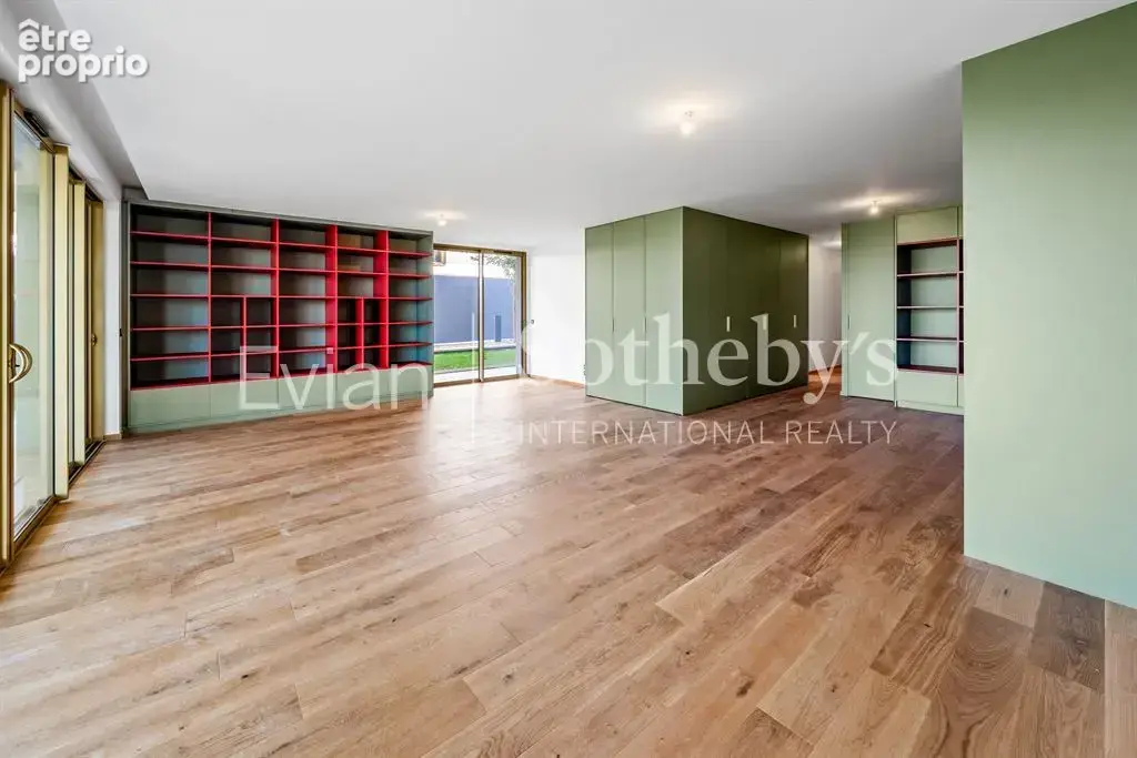 Appartement 8 pièces à Evian Les Bains - photo 10