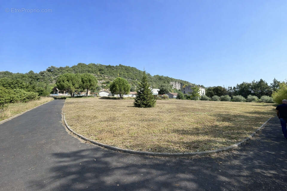 Terrain 600 m² à Bedarieux  - photo 3
