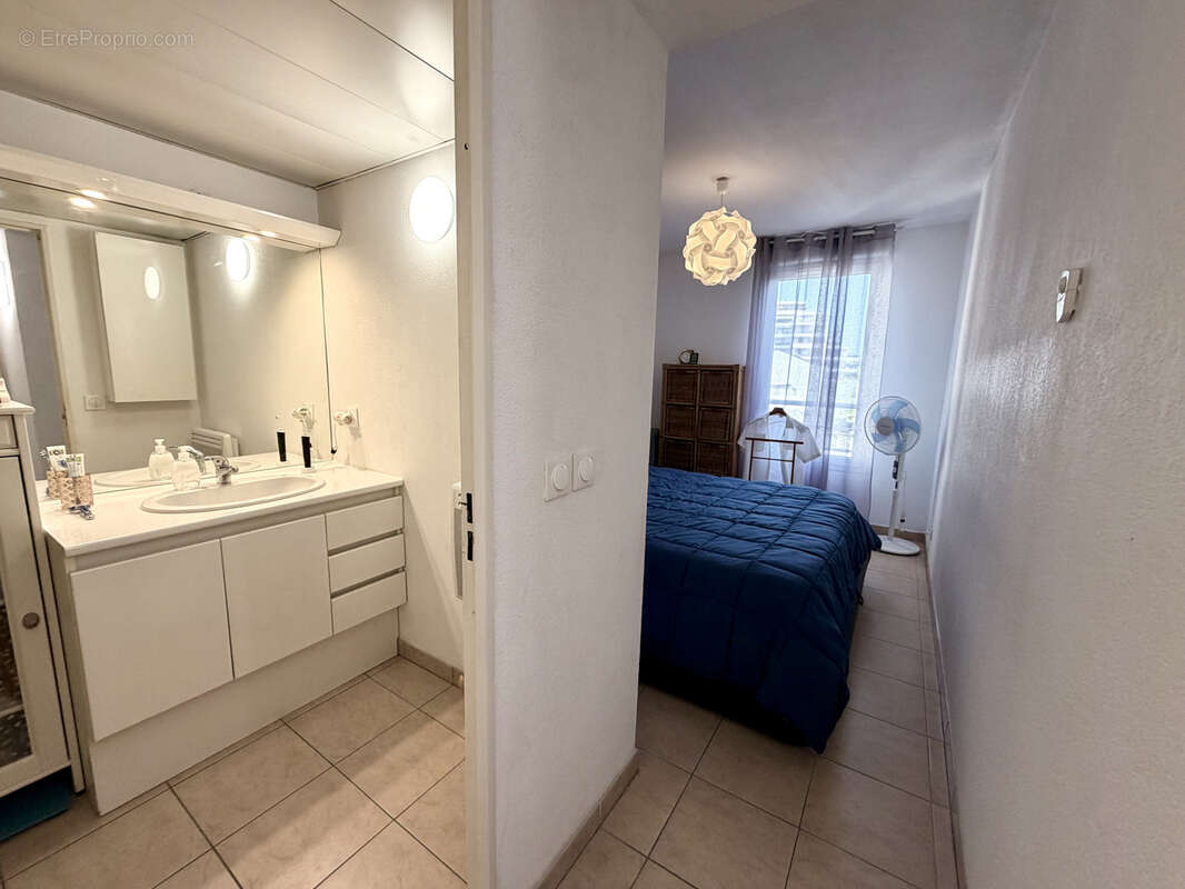 Appartement à MARSEILLE-8E