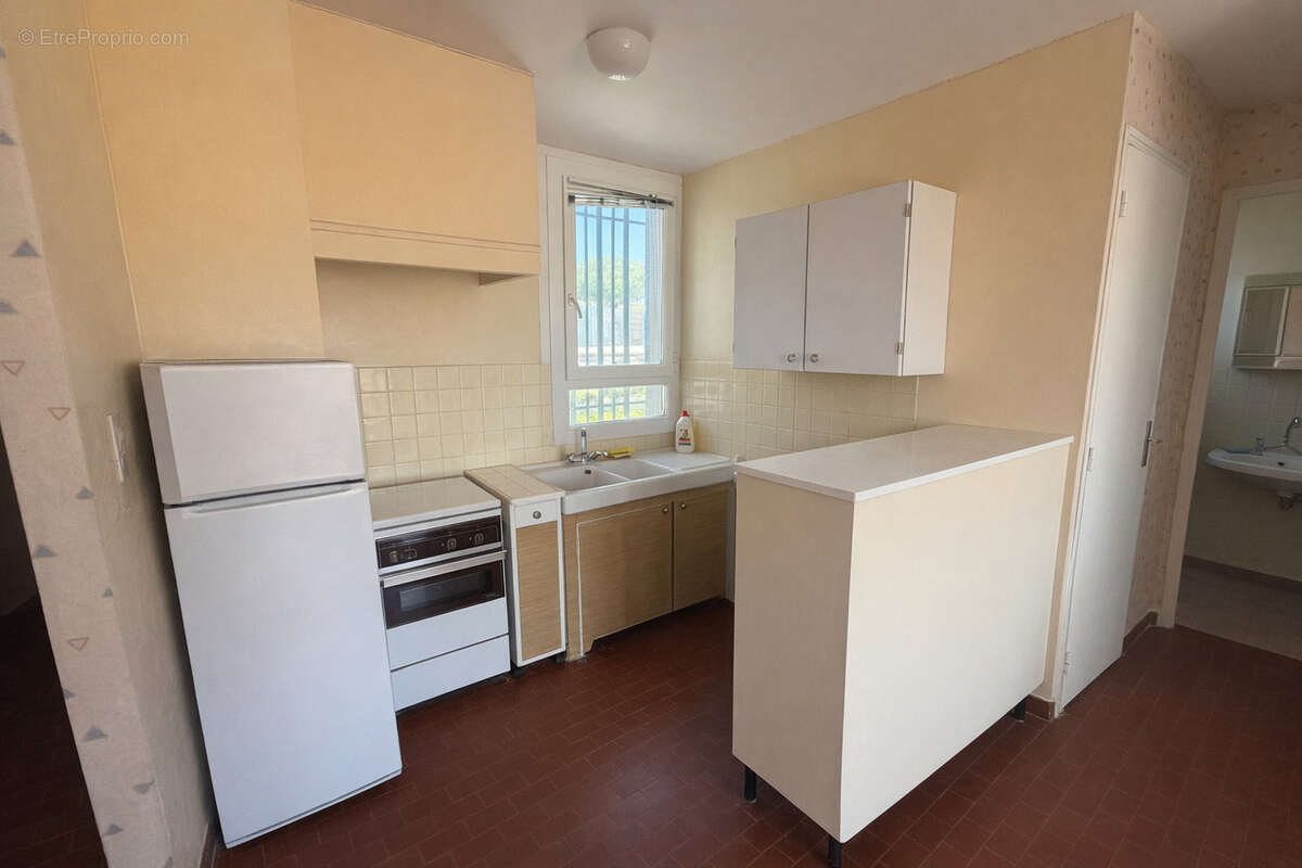 Appartement à SAINT-CYR-SUR-MER