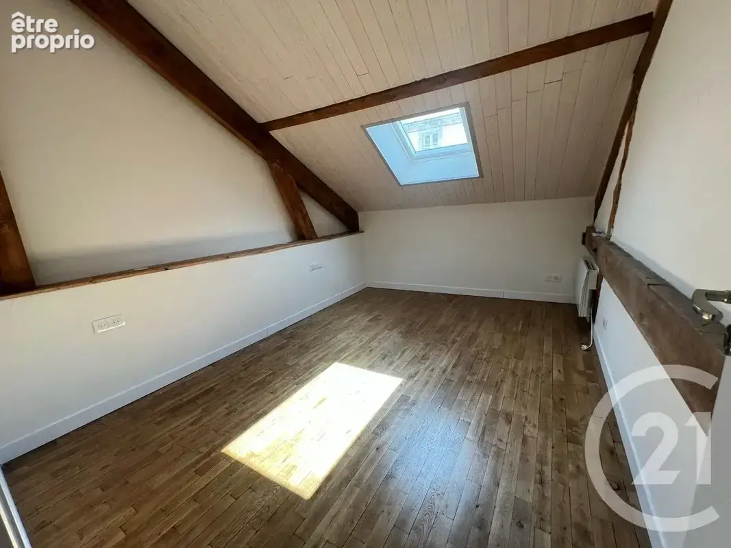 Appartement 123 m² à Aurillac  - photo 5