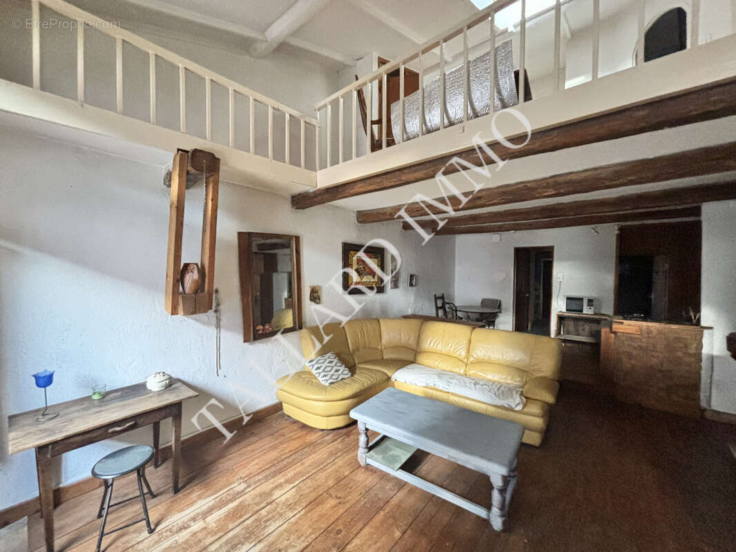 Appartement à TALLARD