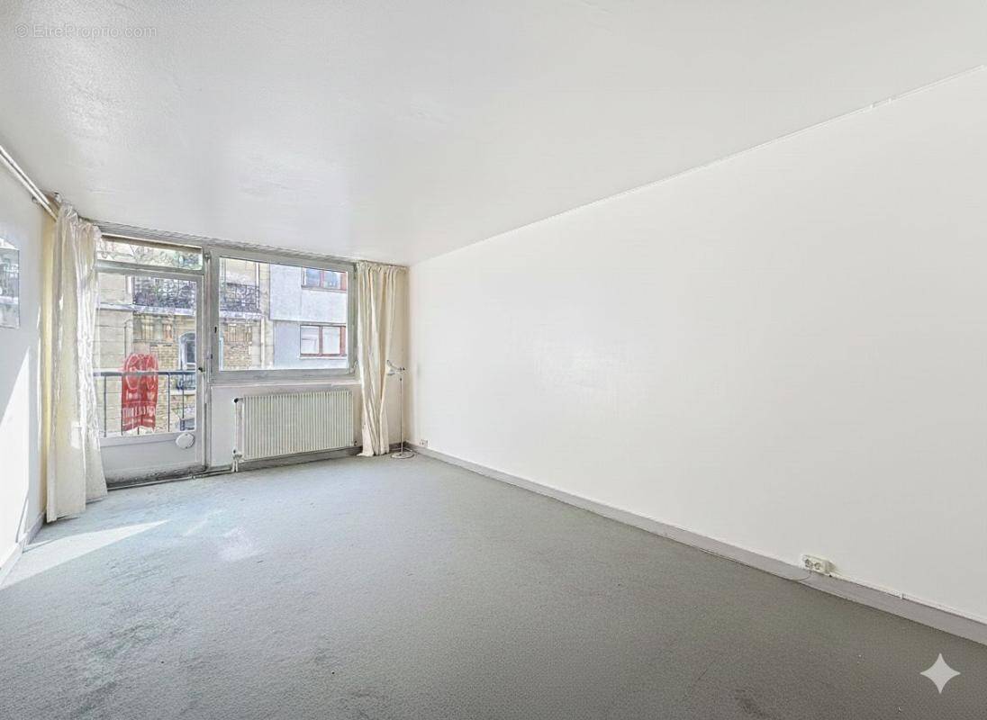 Appartement à PARIS-5E