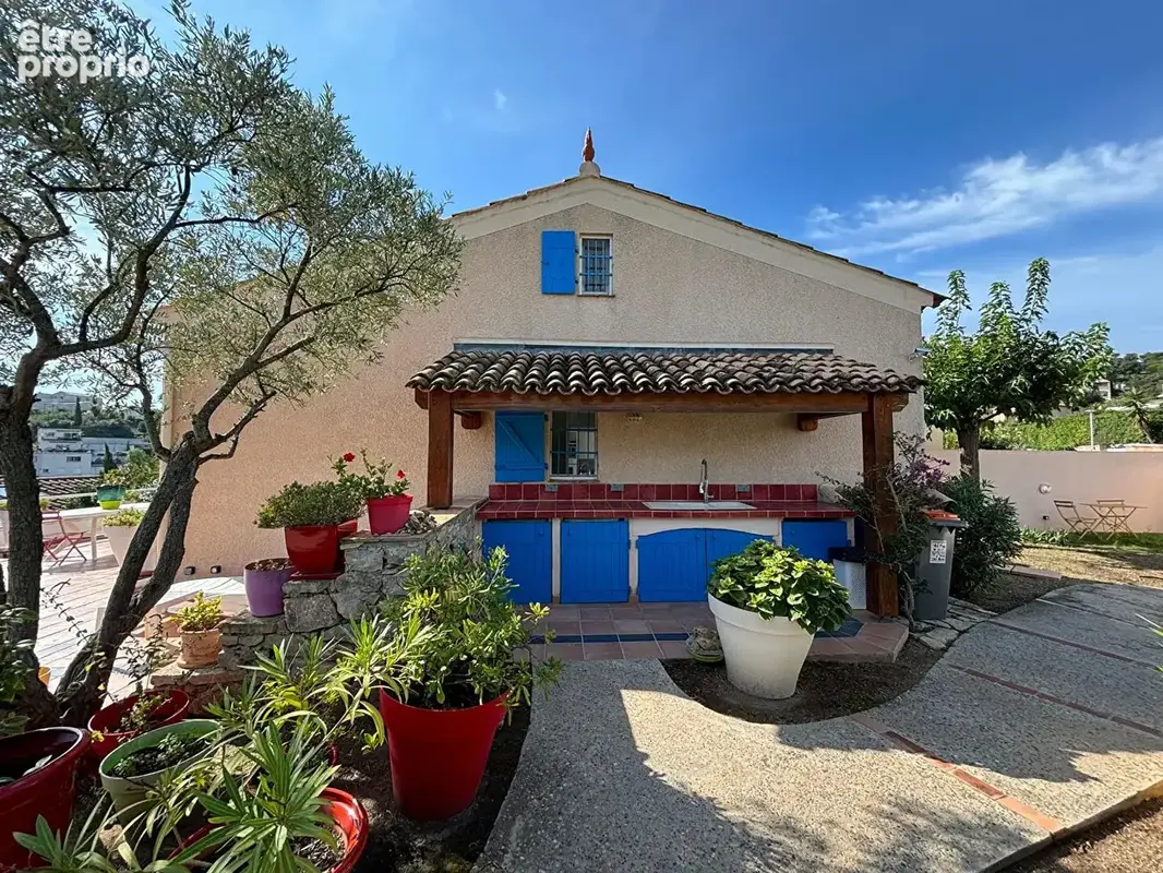 A vendre villa vue mer 4 pieces  2/3 chambres avec terrasse jardin et garage aux issambres - photo 13