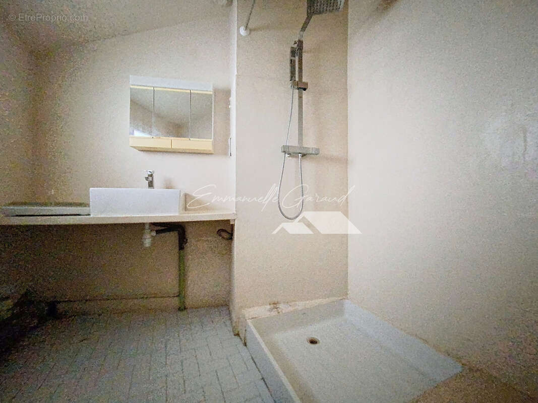 EXCLUSIVITE - Appartement 2 pièces avec pièce annexe de 24 m2 - photo 9
