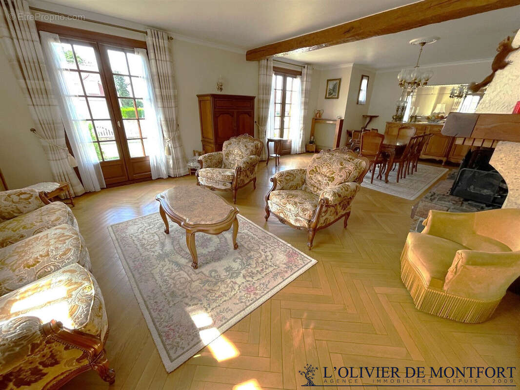 Maison à MONTFORT-L'AMAURY