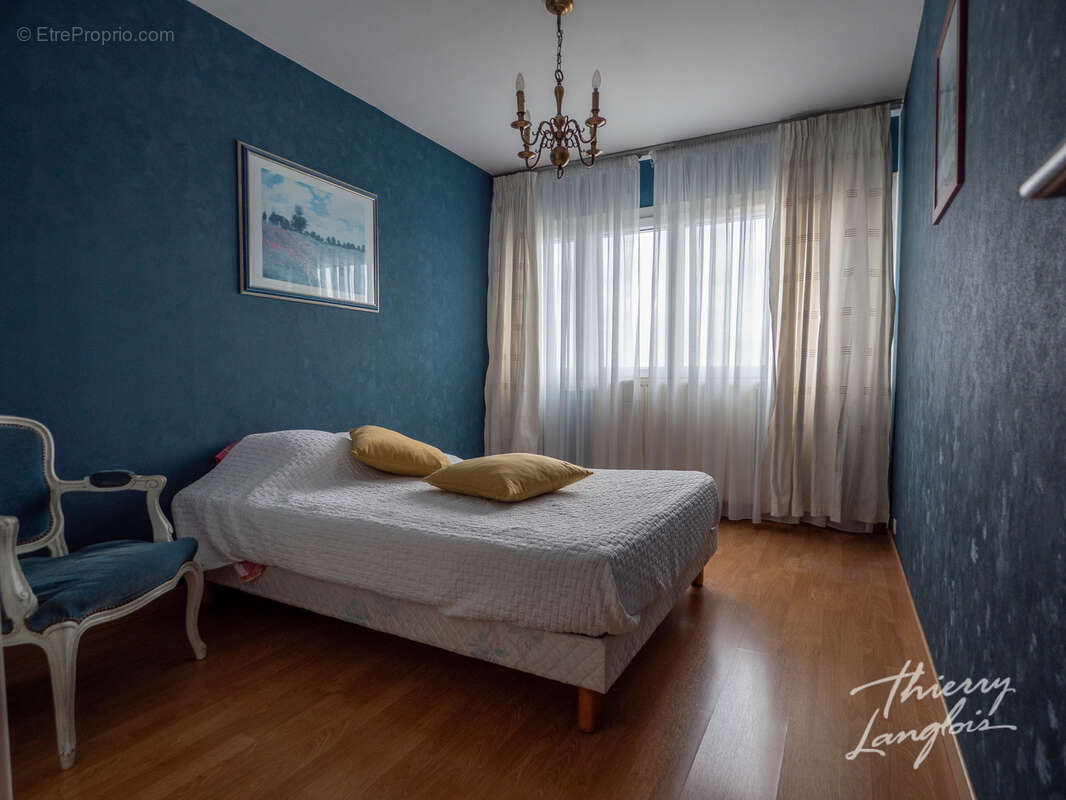 Appartement à MONS-EN-BAROEUL