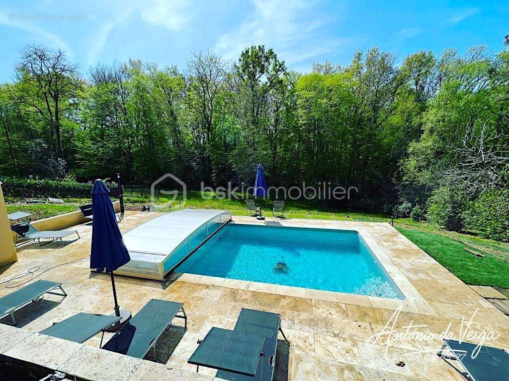 Appartement à CAZAUBON