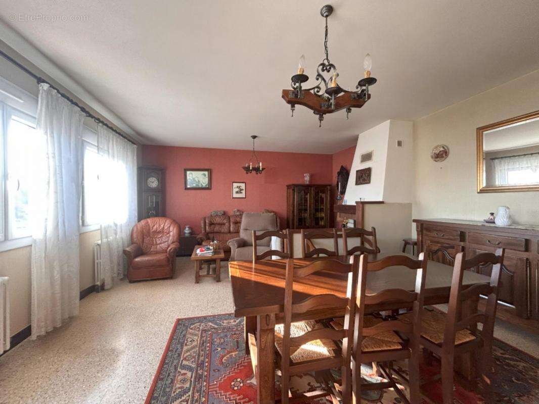 Maison à SELLES-SUR-CHER