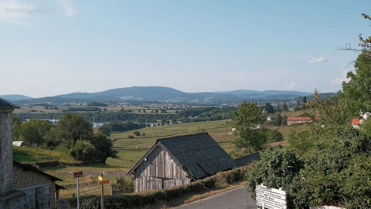 Grande propriété avec beaucoup de potentiel et de belles vues - photo 26