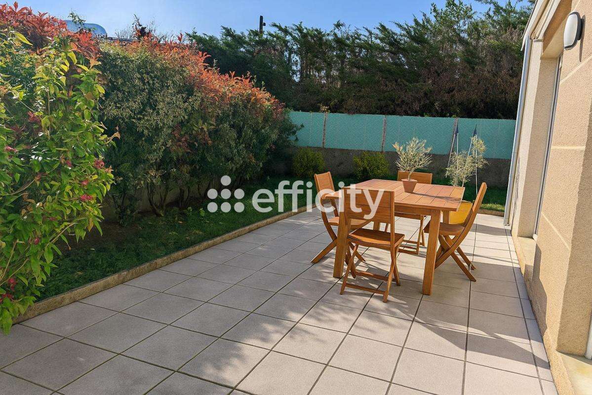 Maison à SAINT-EGREVE