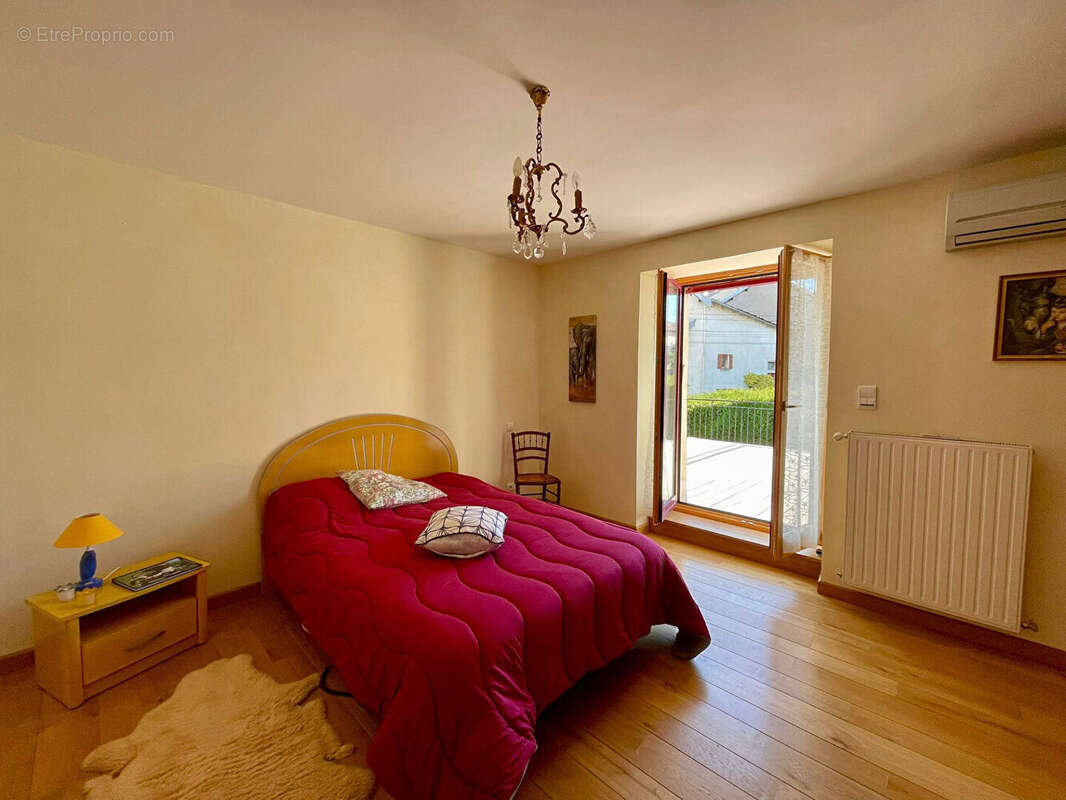 Maison à CHATILLON-LE-DUC