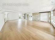 Appartement à BOURG-DES-COMPTES