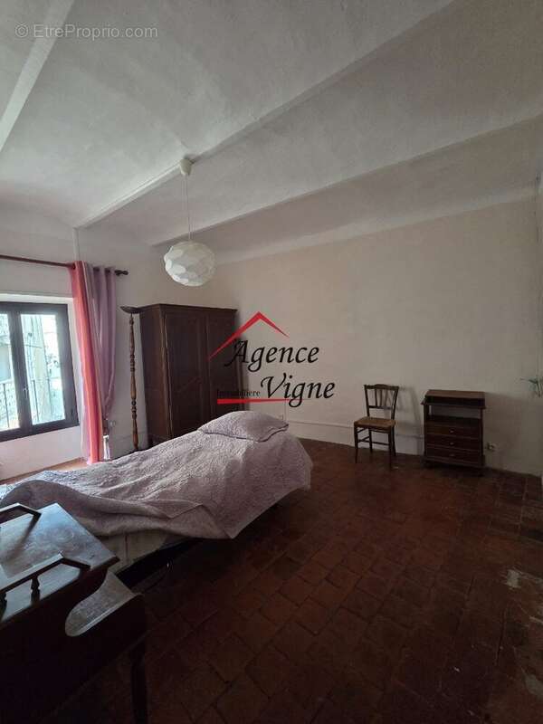 Maison à PEYREMALE
