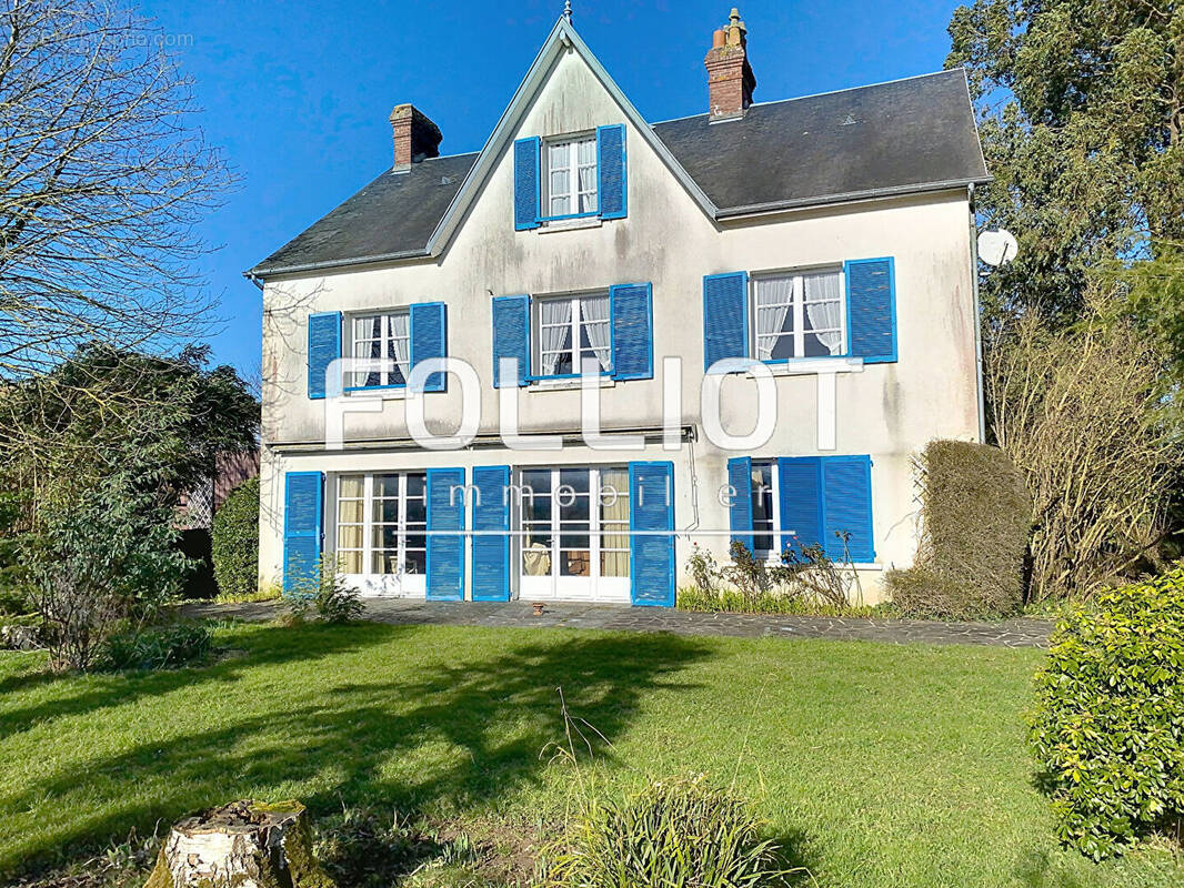 Maison à SAINT-CLAIR-SUR-L'ELLE