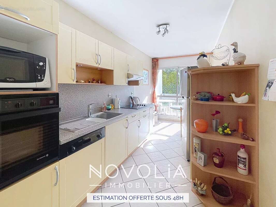 Appartement à LYON-8E