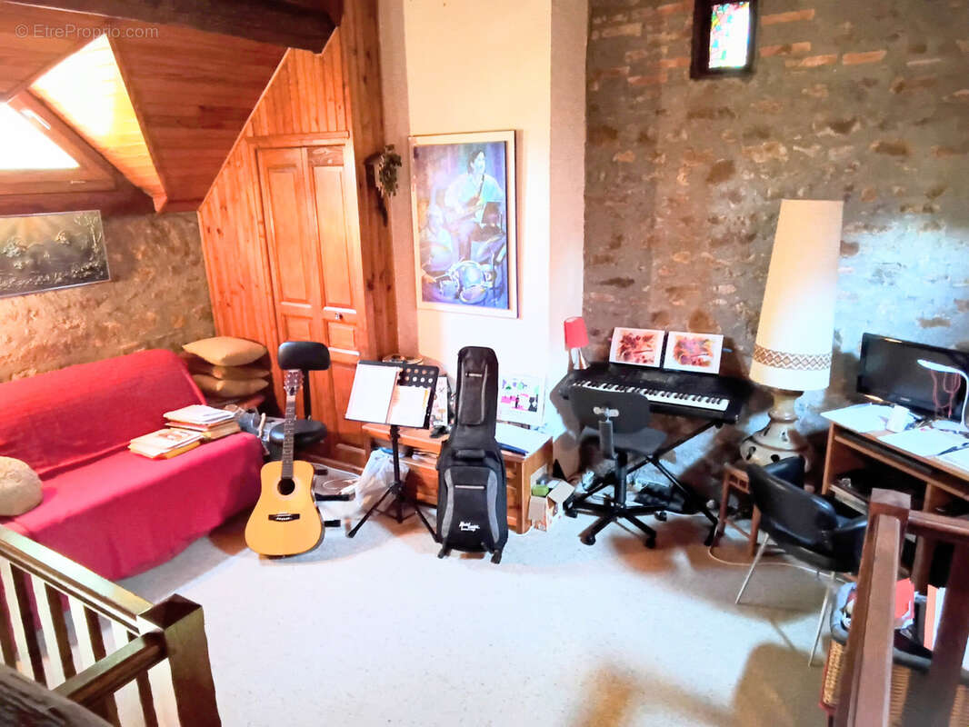 Maison à TOULON-SUR-ARROUX