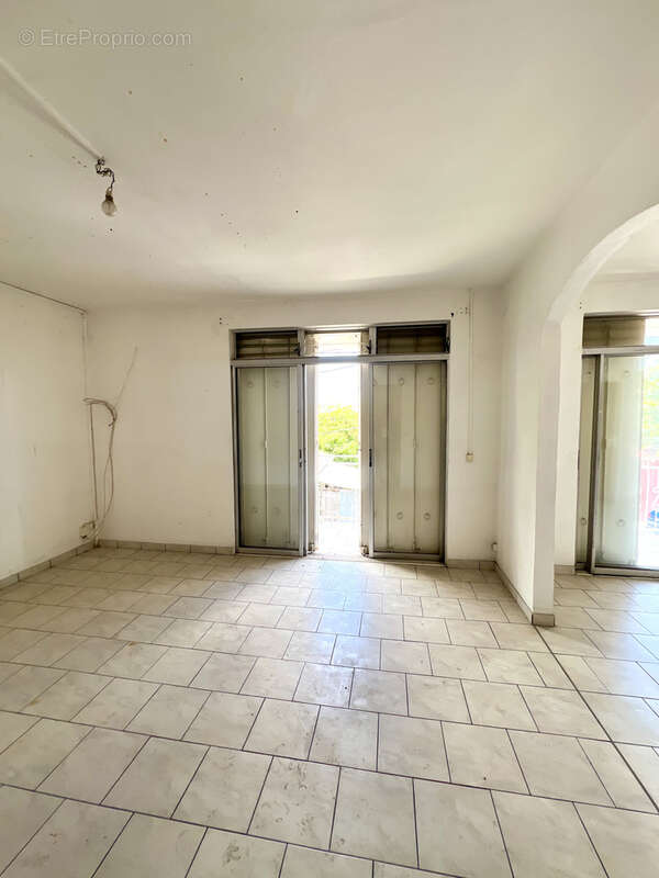 Appartement à BASSE-TERRE