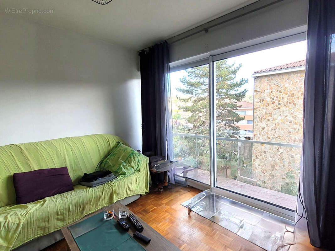 Appartement à VALS-PRES-LE-PUY