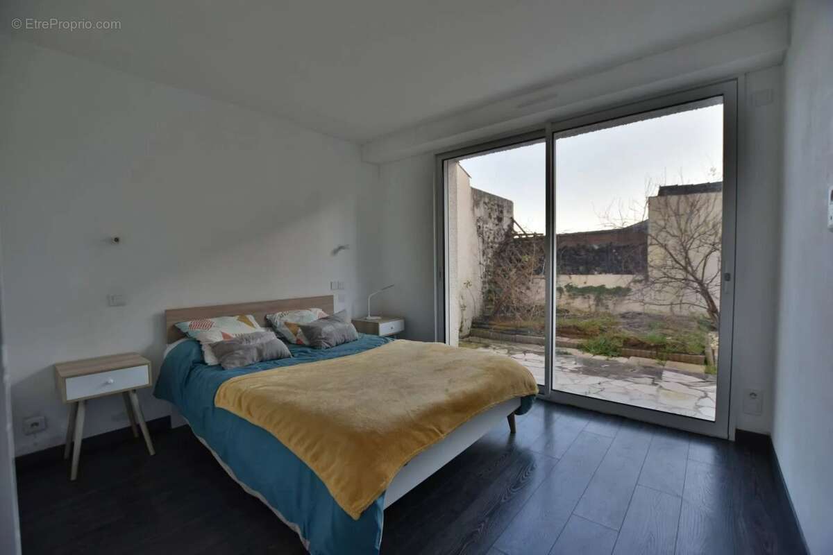 Maison à LES CERQUEUX