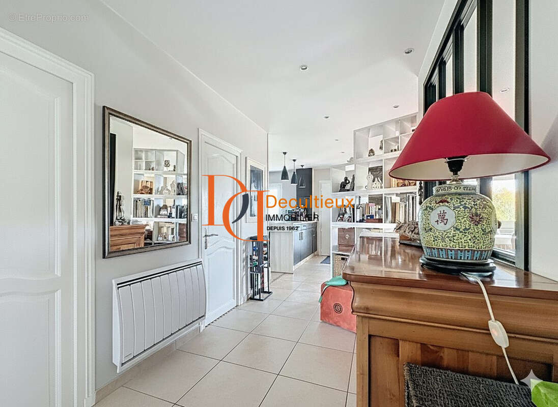 Maison à CHAZAY-D&#039;AZERGUES