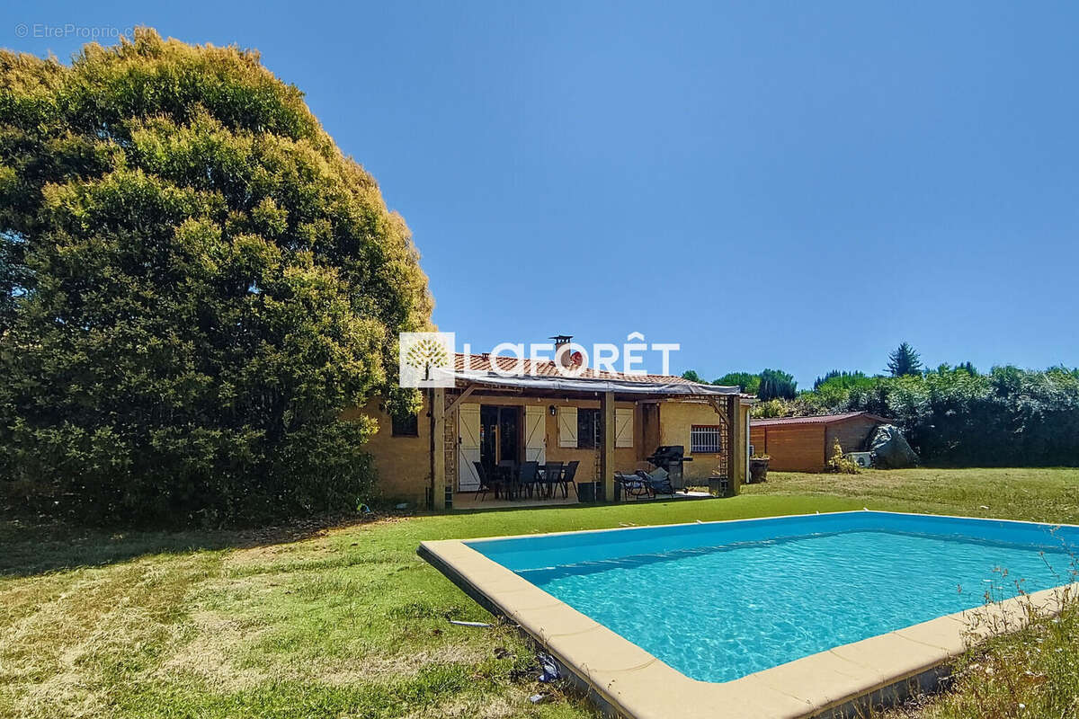 Maison Saint Nauphary 5 pièces 113 m2 avec piscine ! - photo 2