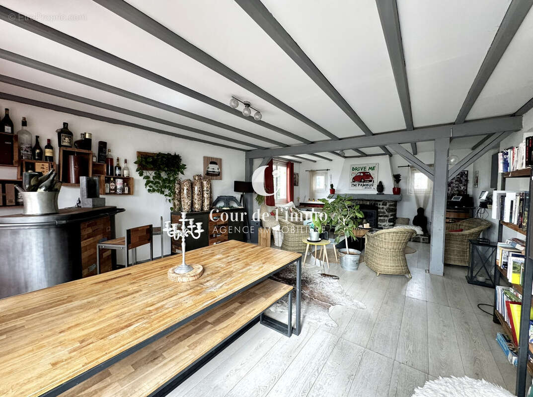 Maison à FILLINGES