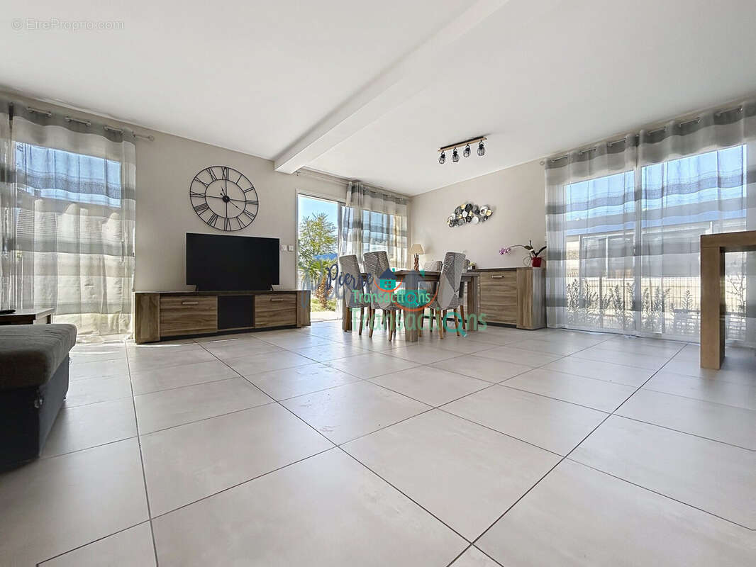 Maison 137 m² à Lillebonne  - photo 5