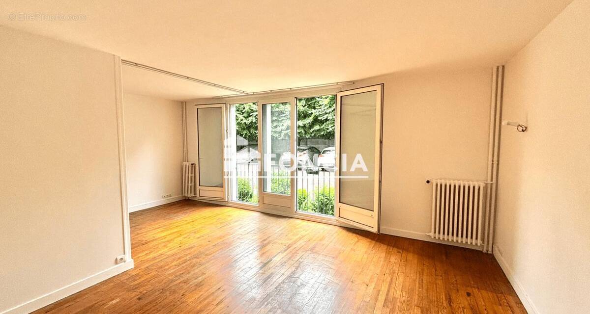Appartement à ASNIERES-SUR-SEINE