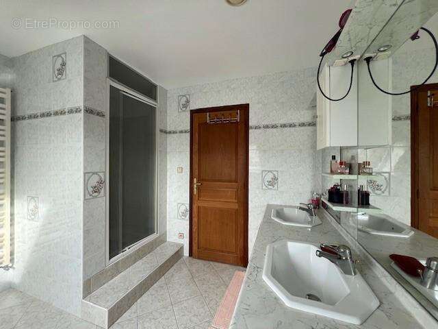 Maison 138 m² à Percy-En-Auge  - photo 5
