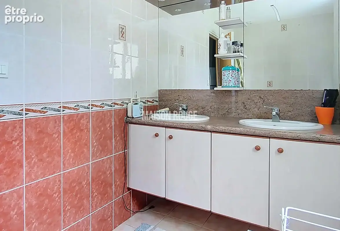 Maison lumineuse en campagne avec vie de plain-pied, 5 chambres, Plouguiel - photo 10