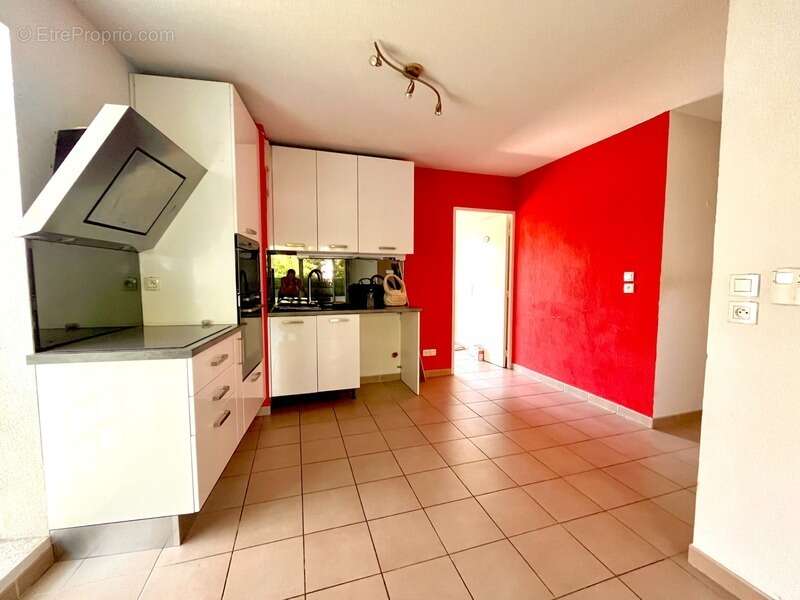 Appartement à MARSEILLE-15E