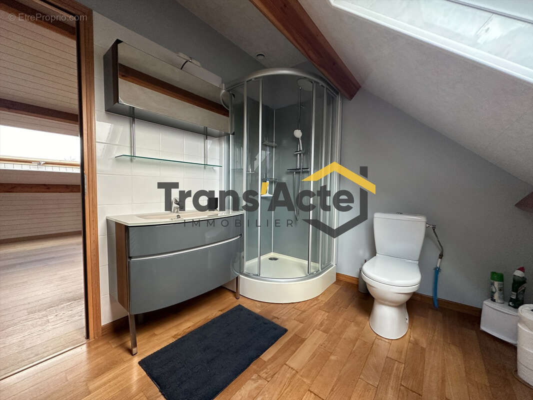 Maison à LATTRE-SAINT-QUENTIN