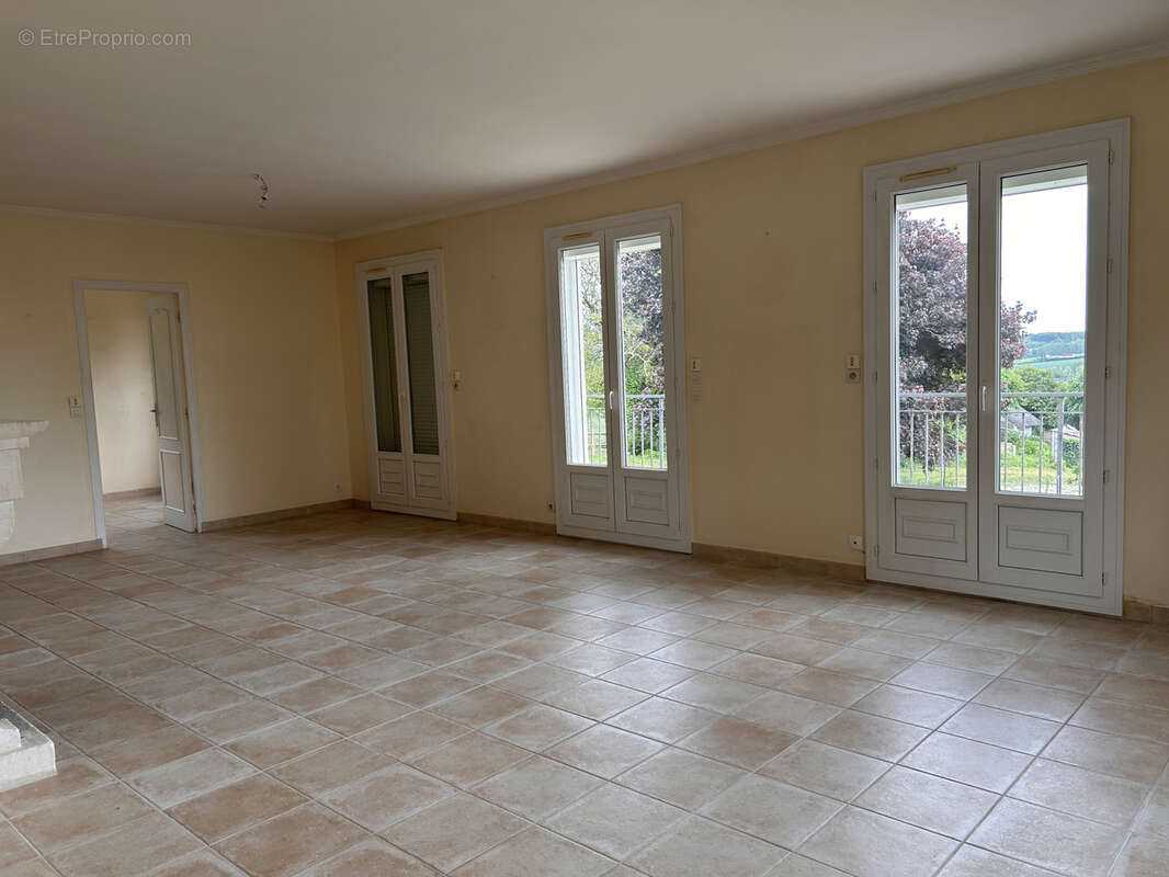 Maison à GENILLE