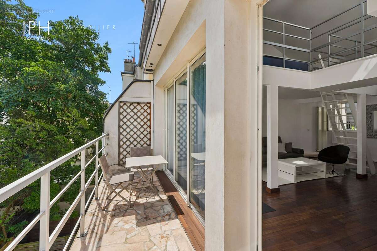 Appartement à LEVALLOIS-PERRET