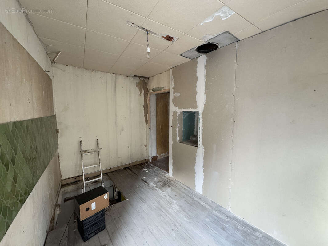 Appartement à BARBEZIEUX-SAINT-HILAIRE