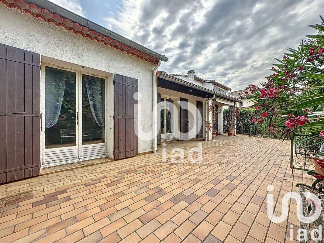 Photo 2 - Maison à VALREAS
