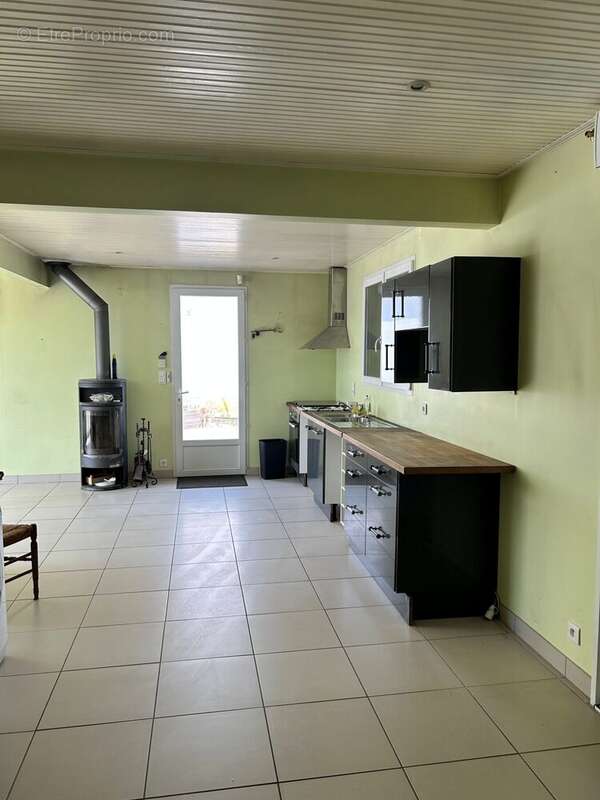 Maison 92 m² à Notre-Dame-De-Monts  - photo 3