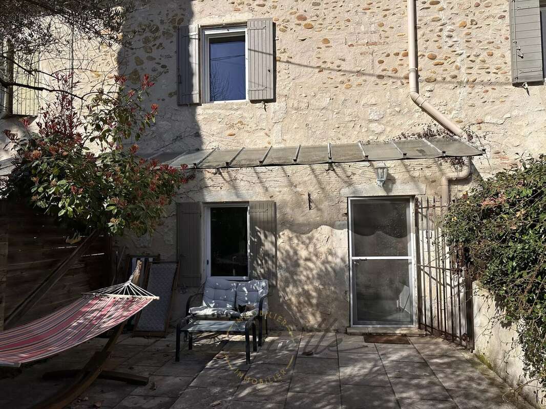 Maison à CHATEAUNEUF-DU-RHONE