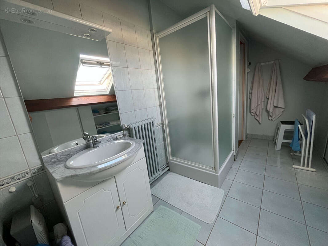 Maison Aubigny Sur Nere 5 pièce(s) - photo 10
