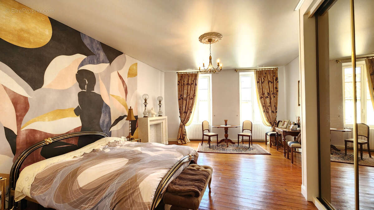 Maison à SAINT-ANDRE-DE-CUBZAC