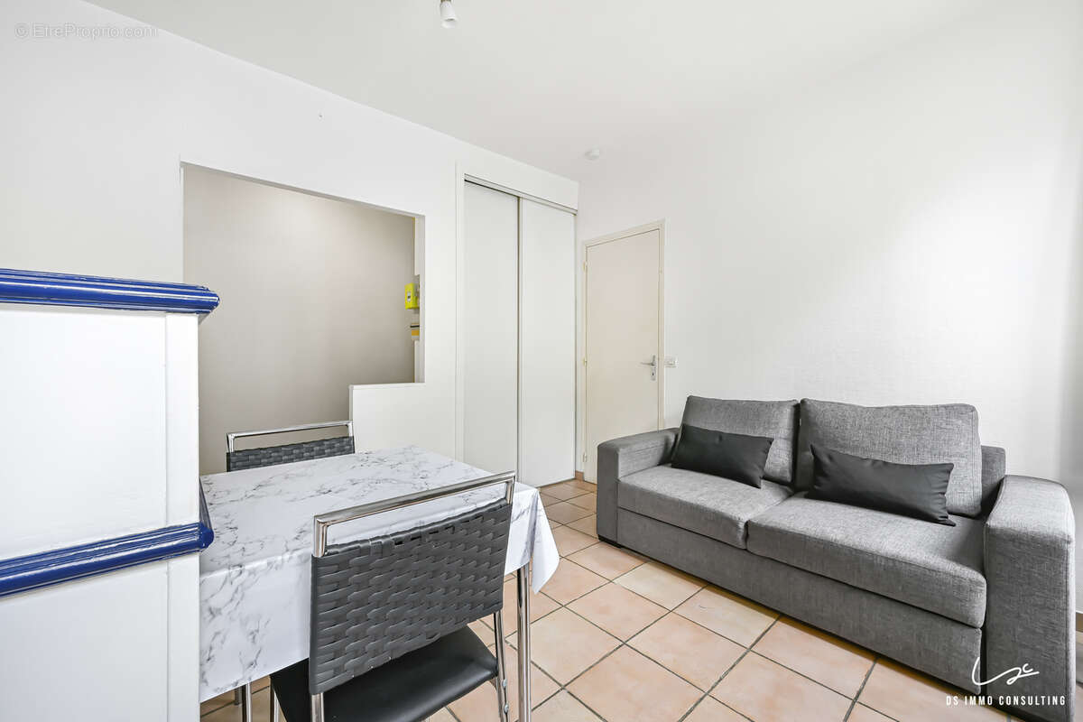 Appartement à PARIS-11E