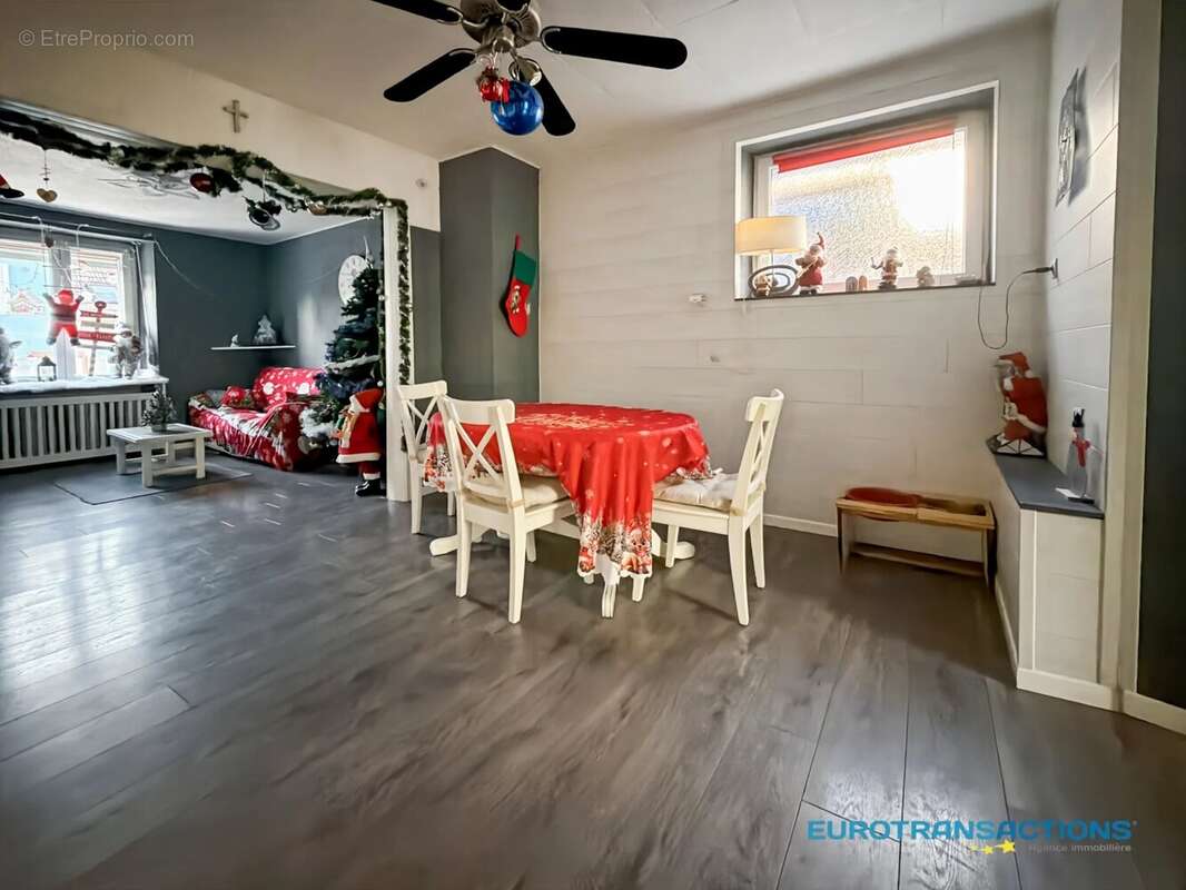 Maison à NIEDERBRONN-LES-BAINS