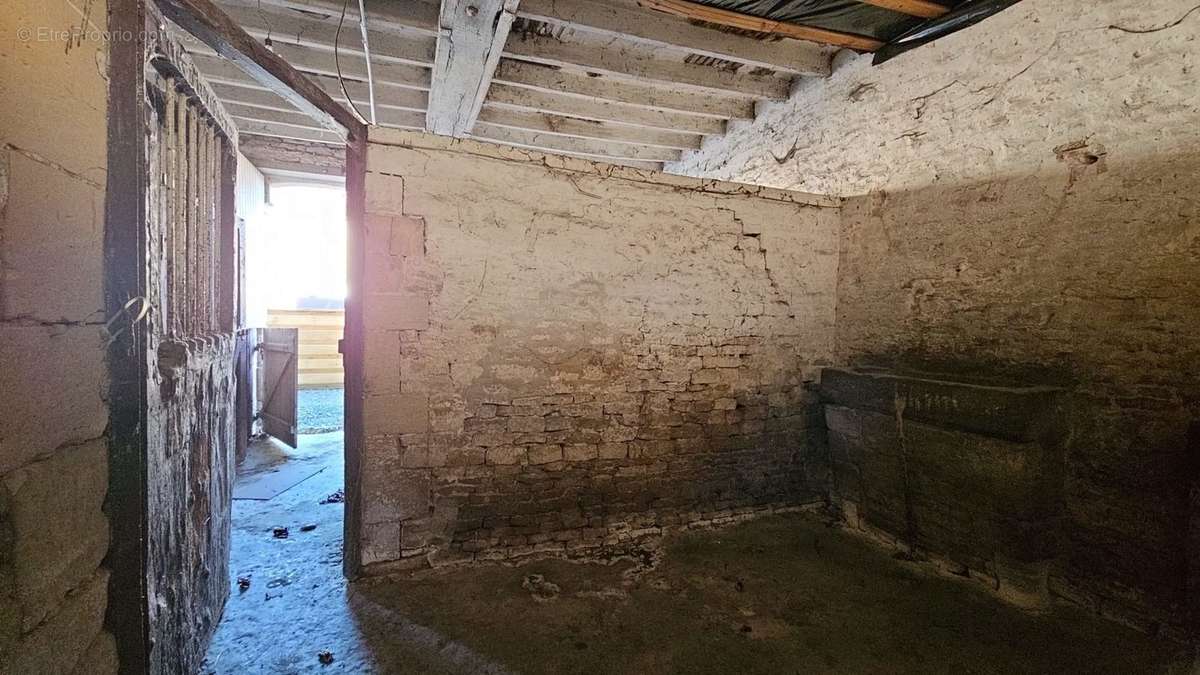 Maison à BIEVILLE-BEUVILLE